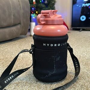 Hydro jug 1/2 gallon